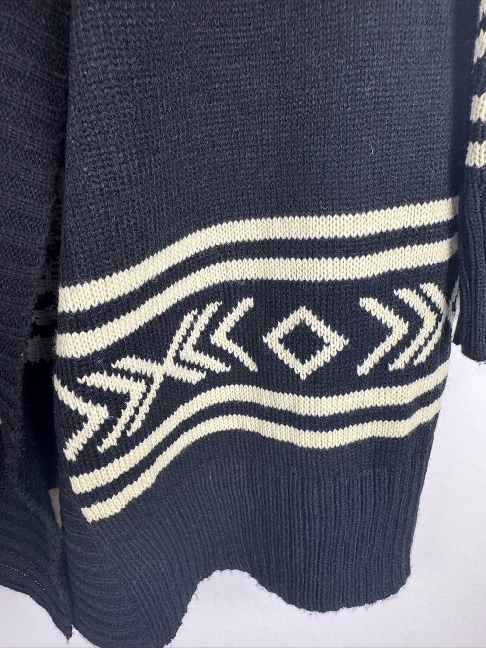 Hot & Delicious Skull Cardigan Sweater Black Ivory Open Front Goth Boho M/L Fall - Picture 11 of 16